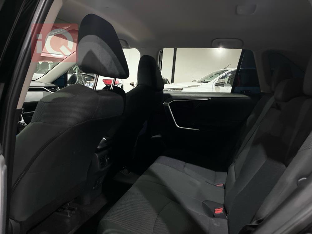 تويوتا راف 4